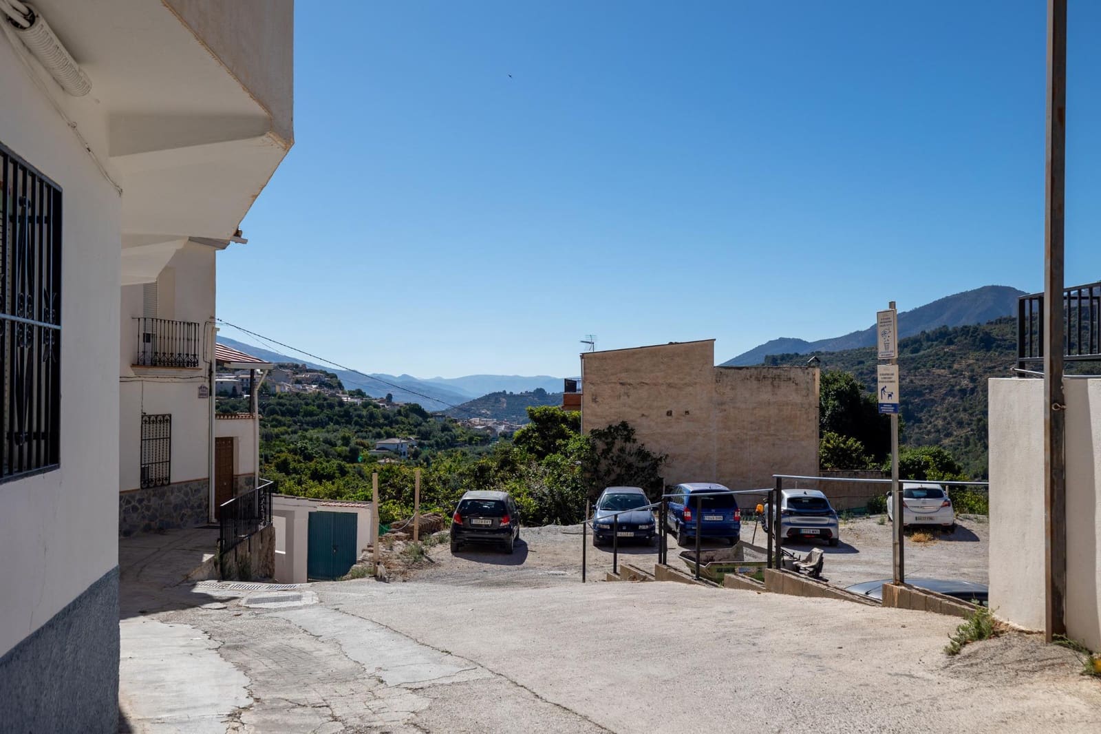 3 soverom Rekkehus til salgs i Albunuelas - € 60 000 (Ref: 8542135)