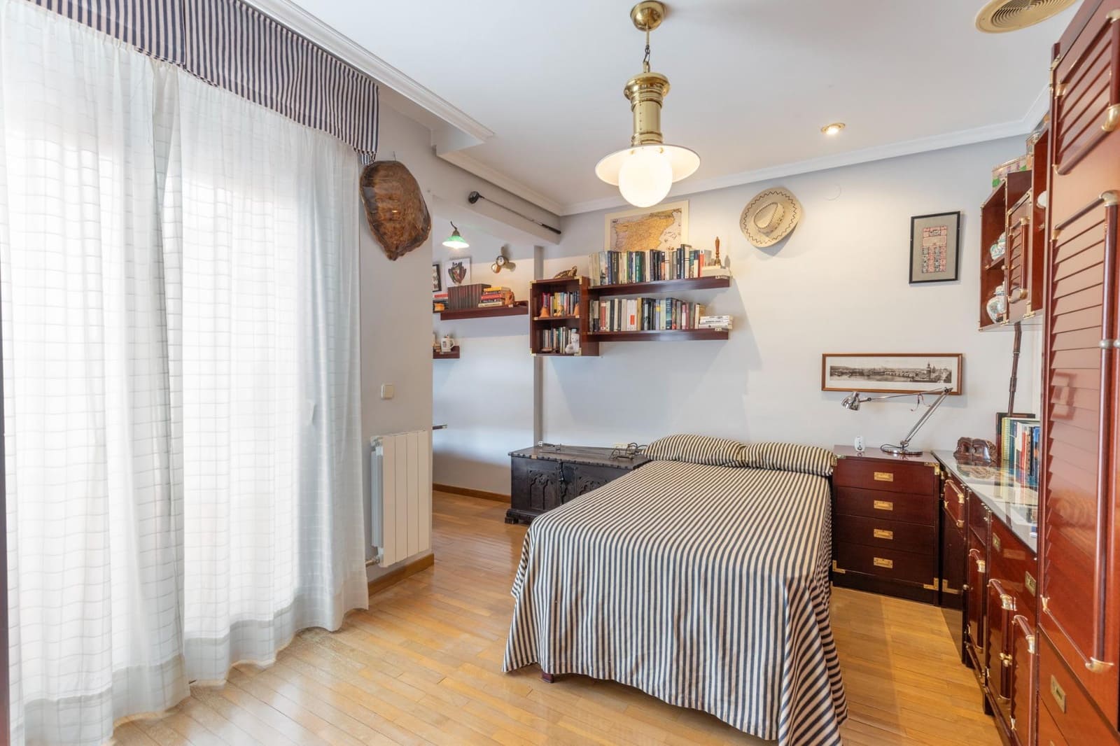 5 soveværelse Villa til salg i Granada by med swimmingpool garage - € 890.000 (Ref: 8588358)