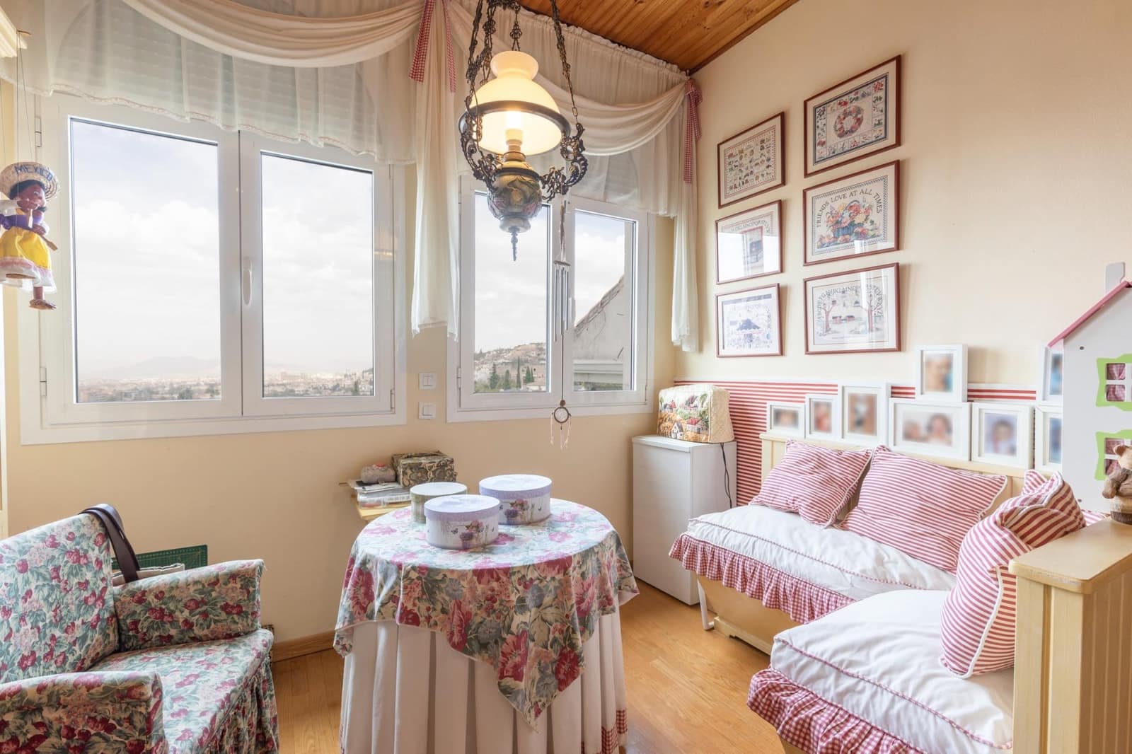 5 soveværelse Villa til salg i Granada by med swimmingpool garage - € 890.000 (Ref: 8588358)