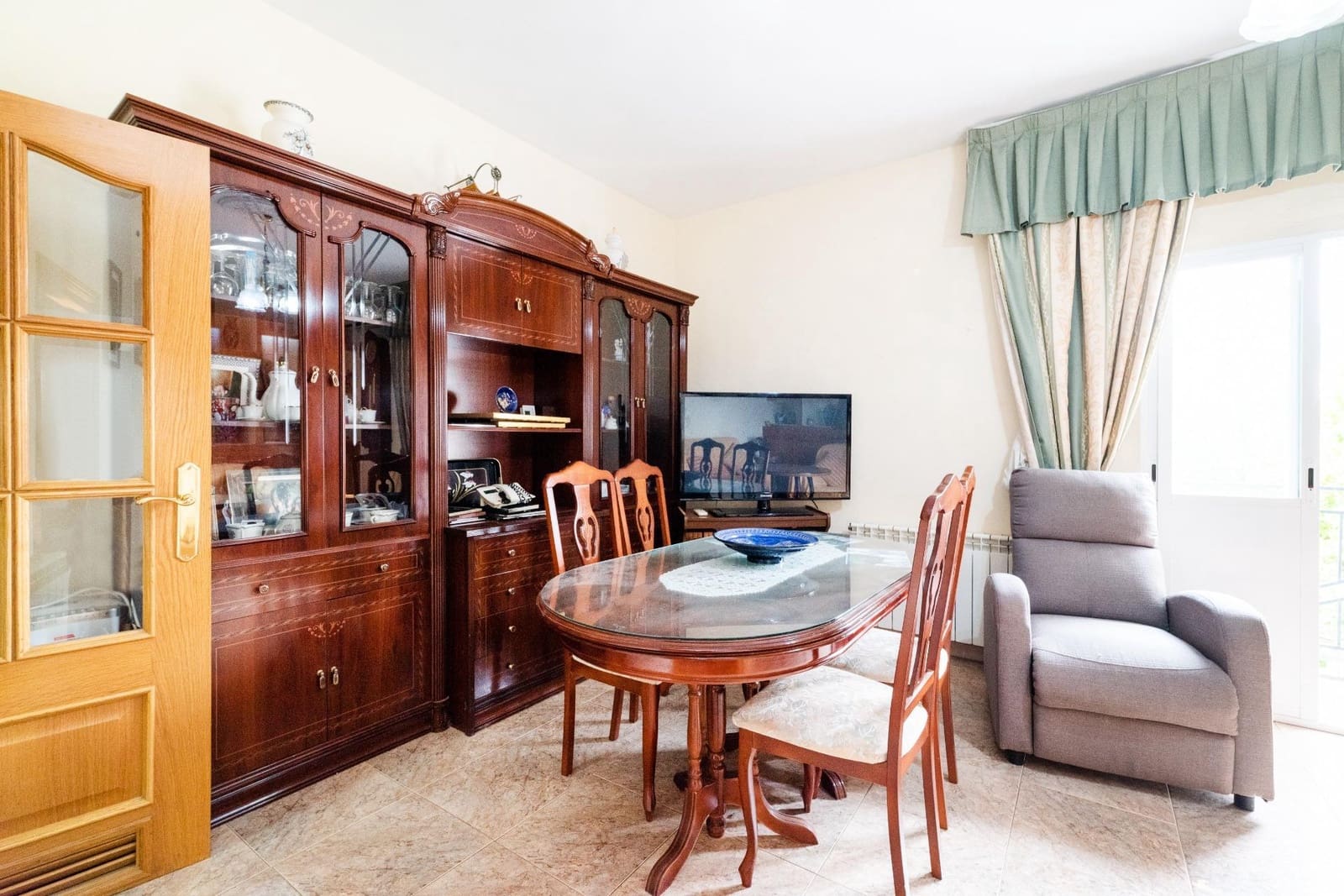 3 soveværelse Villa til salg i Olivares - € 100.000 (Ref: 8588359)