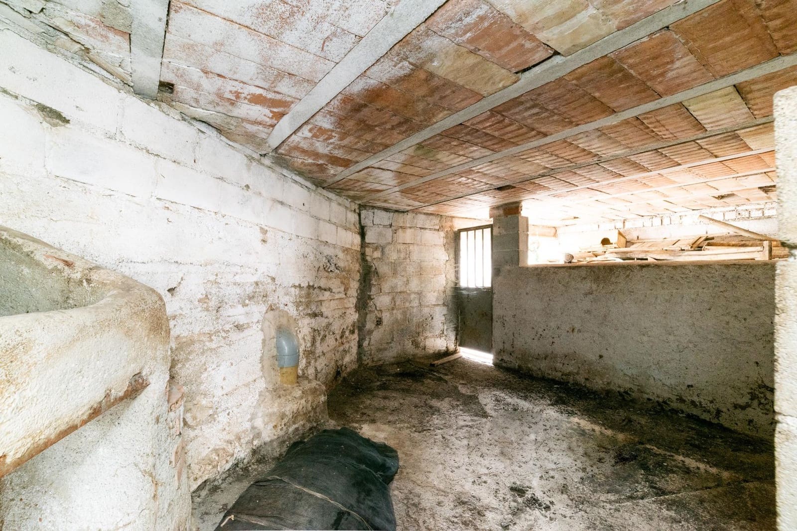 3 soveværelse Villa til salg i Olivares - € 100.000 (Ref: 8588359)