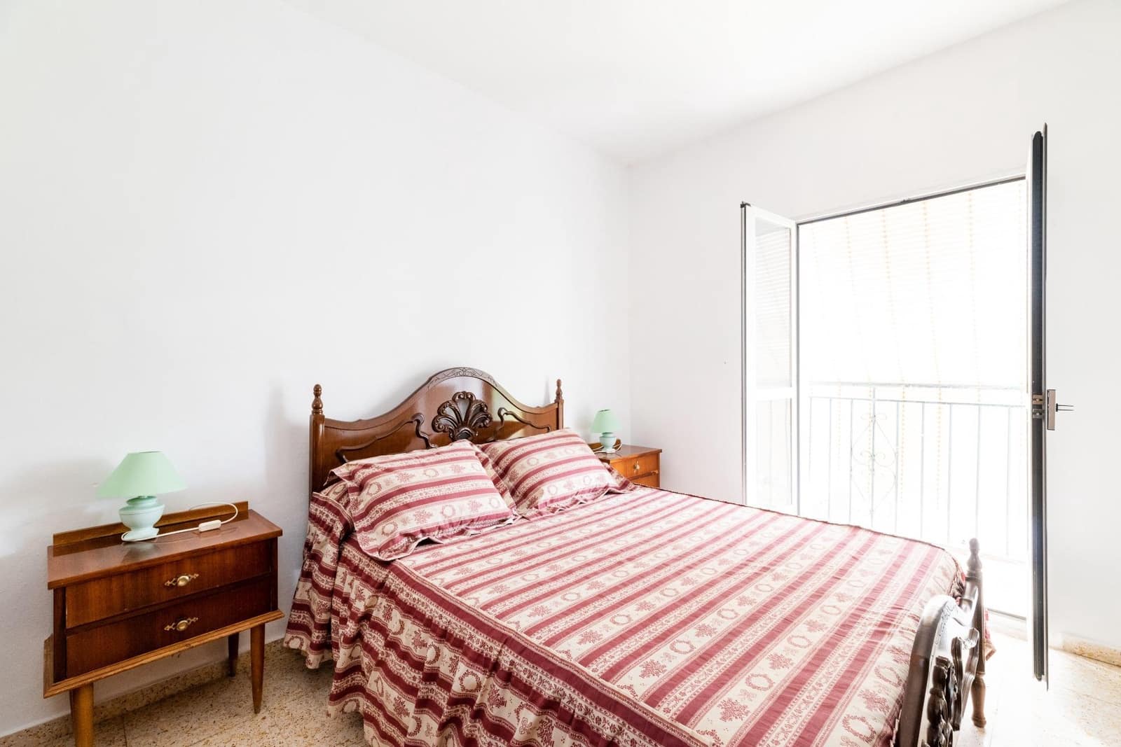 3 soveværelse Villa til salg i Olivares - € 100.000 (Ref: 8588359)