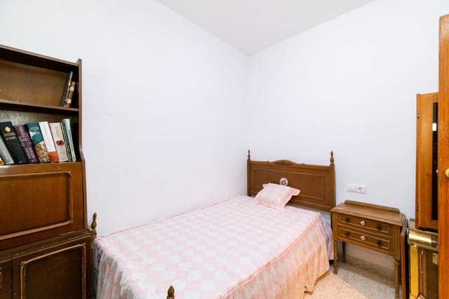 3 soveværelse Villa til salg i Olivares, Moclín - € 100.000 (Ref: 8588359)