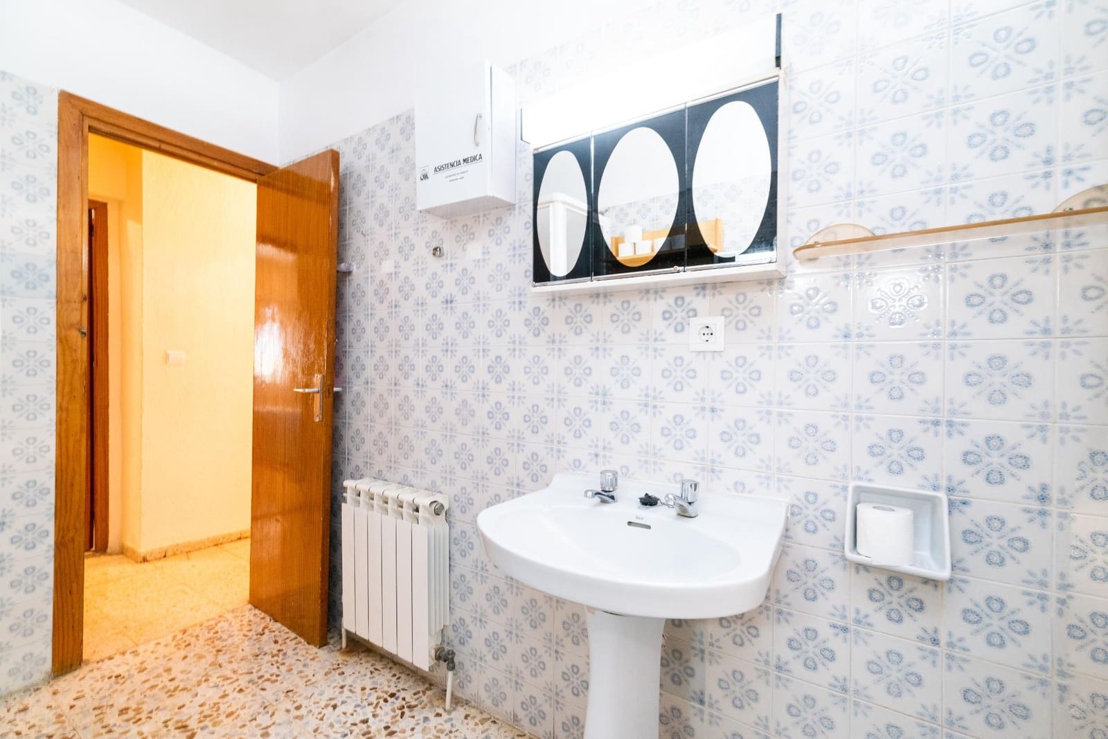 3 soveværelse Villa til salg i Olivares - € 100.000 (Ref: 8588359)