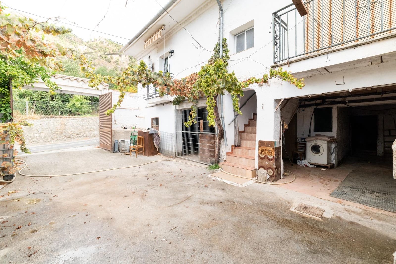 3 soveværelse Villa til salg i Olivares - € 100.000 (Ref: 8588359)