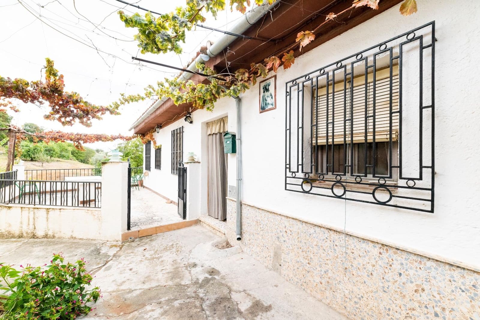 3 soveværelse Villa til salg i Olivares - € 100.000 (Ref: 8588359)