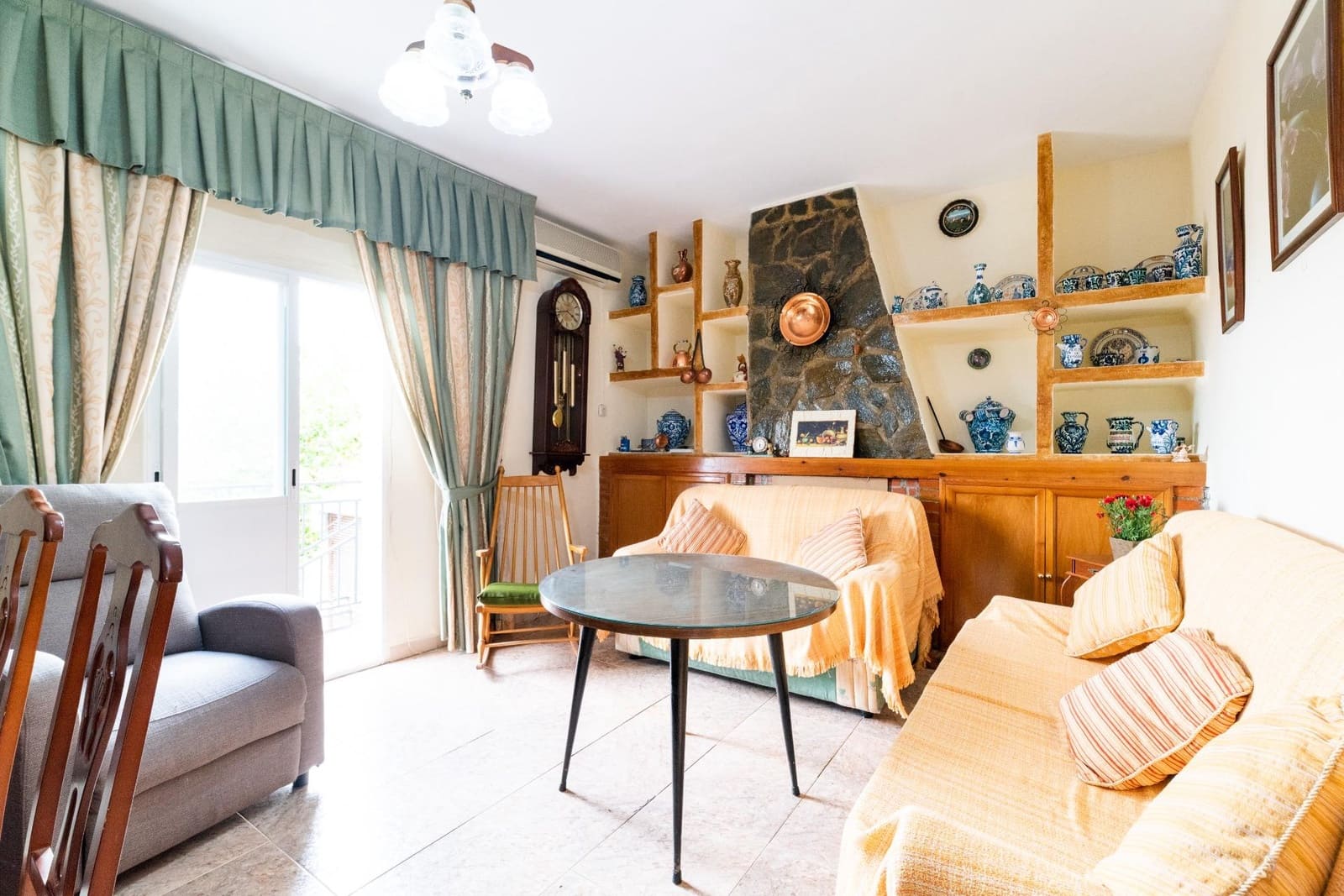 3 soveværelse Villa til salg i Olivares - € 100.000 (Ref: 8588359)