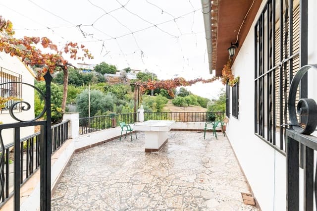 3 soveværelse Villa til salg i Olivares, Moclín - € 100.000 (Ref: 8588359)