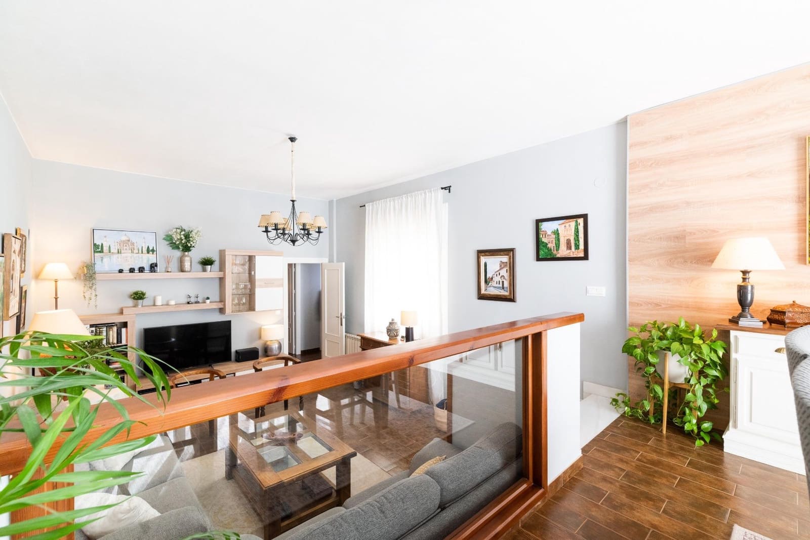 4 bedroom Villa for sale in Granada city with garage - € 319,900 (Ref: 8630287)