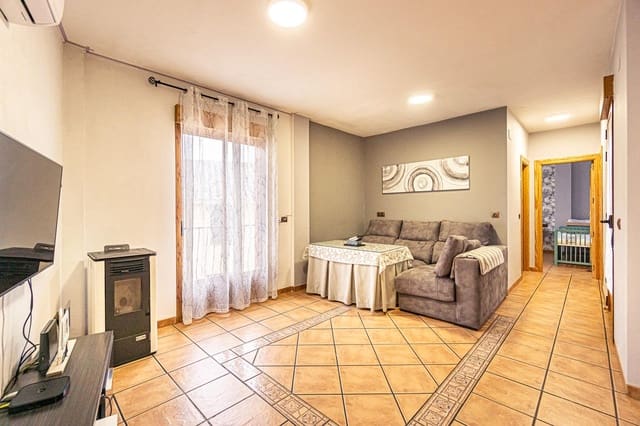 2 soverom Villa til salgs i Montillana - € 111 500 (Ref: 8630289)