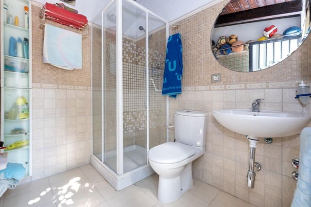 6 soverom Villa til salgs i Monachil med svømmebasseng garasje - € 485 000 (Ref: 8634485)