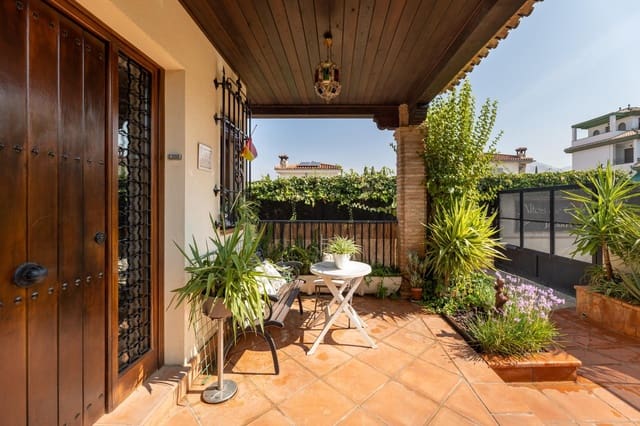 6 soverom Villa til salgs i Monachil med svømmebasseng garasje - € 485 000 (Ref: 8634485)