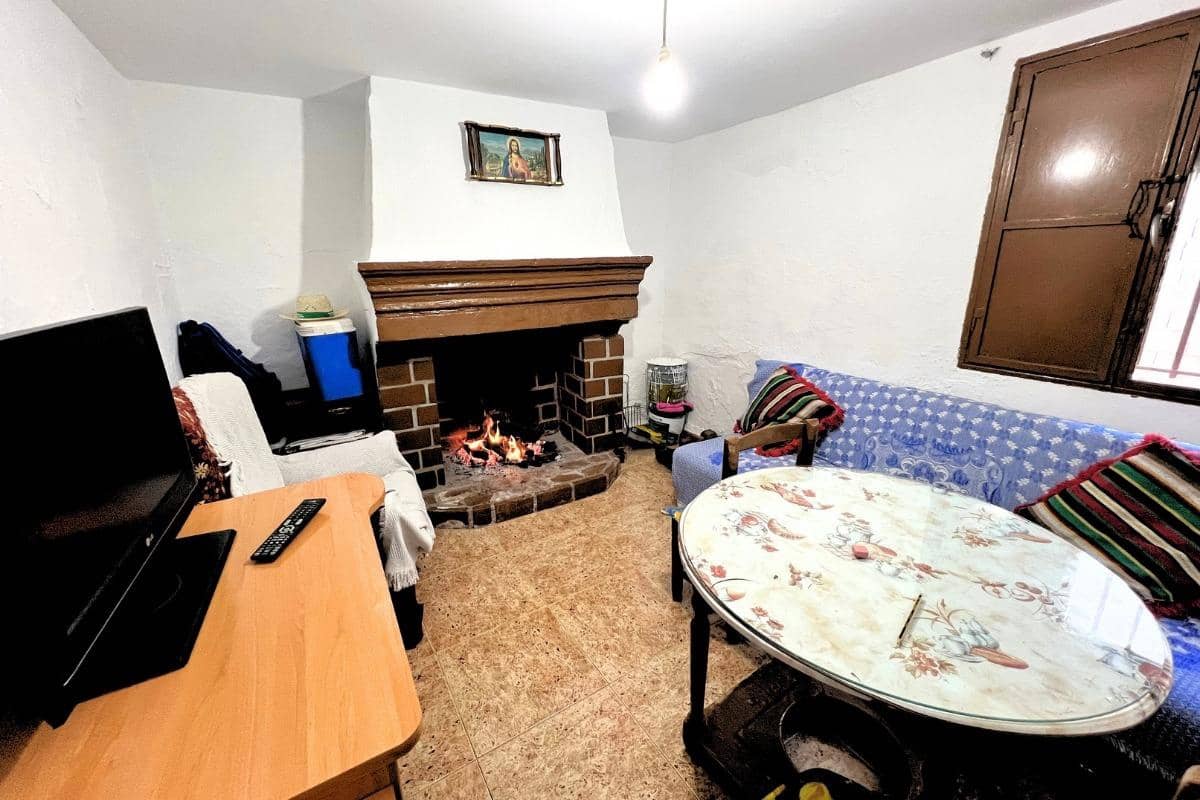 4 soveværelse Villa til salg i Arenas del Rey - € 45.000 (Ref: 8637100)