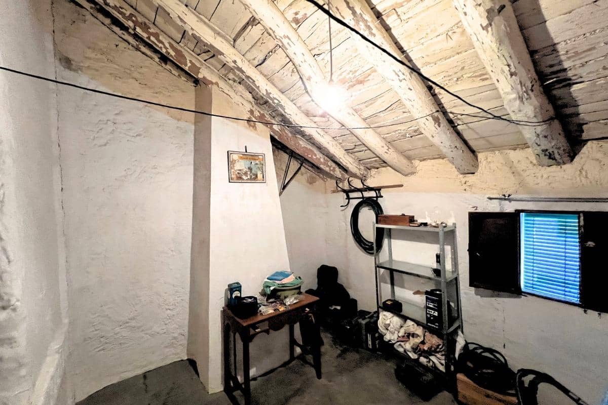 4 soveværelse Villa til salg i Arenas del Rey - € 45.000 (Ref: 8637100)