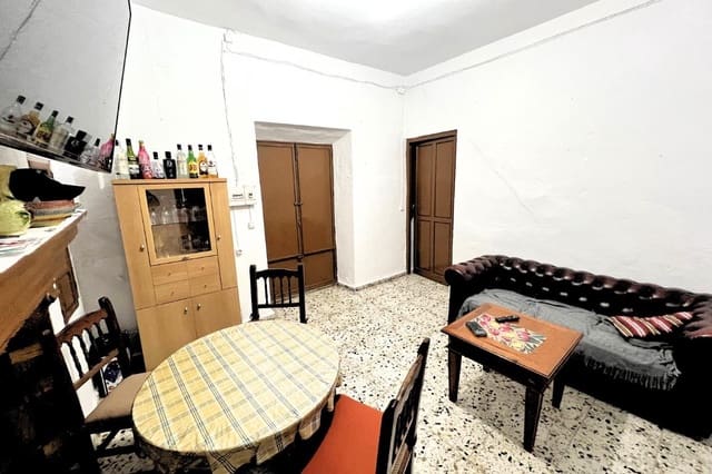 4 soveværelse Villa til salg i Arenas del Rey - € 45.000 (Ref: 8637100)