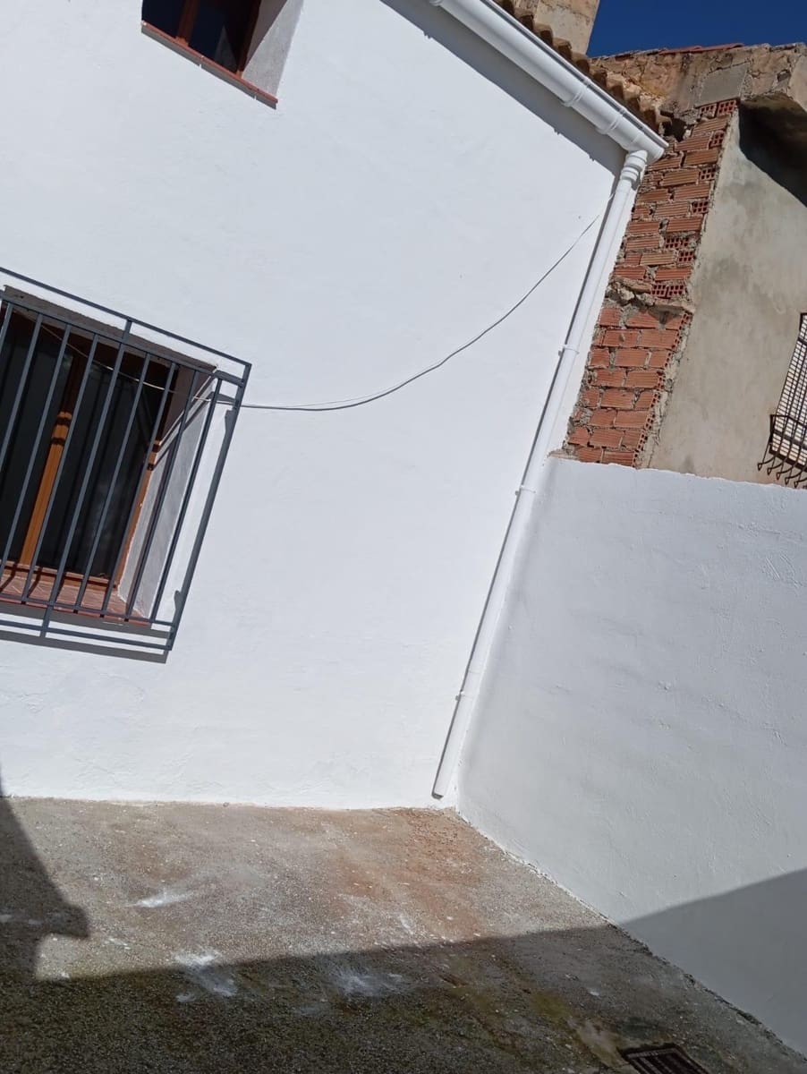 4 soveværelse Villa til salg i Arenas del Rey - € 45.000 (Ref: 8637100)