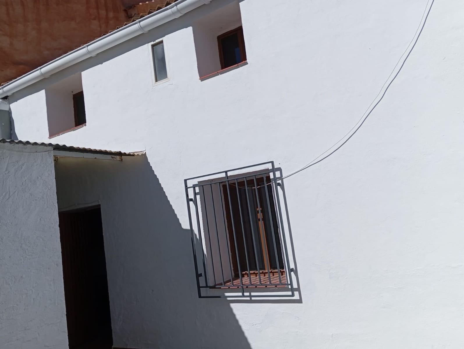 4 soveværelse Villa til salg i Arenas del Rey - € 45.000 (Ref: 8637100)