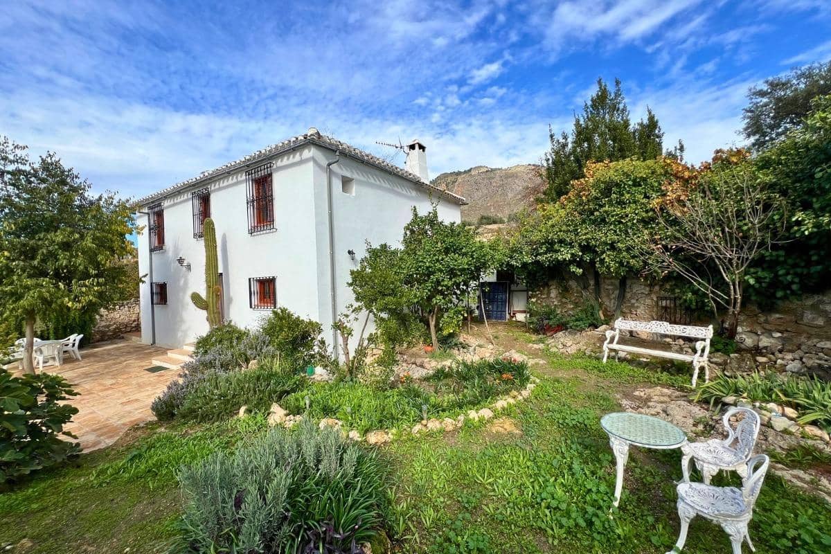 4 soveværelse Villa til salg i Huetor Tajar - € 275.000 (Ref: 8655010)