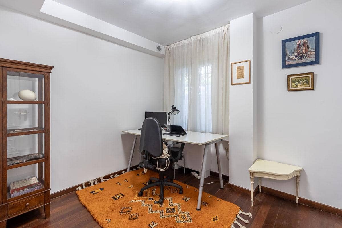 4 soveværelse Villa til salg i Granada by med swimmingpool garage - € 1.100.000 (Ref: 8656369)