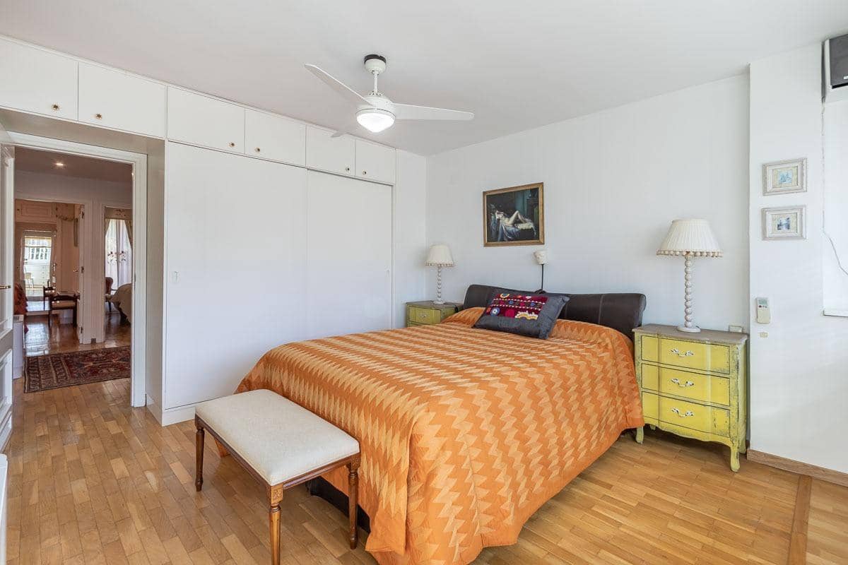 4 soveværelse Villa til salg i Granada by med swimmingpool garage - € 1.100.000 (Ref: 8656369)