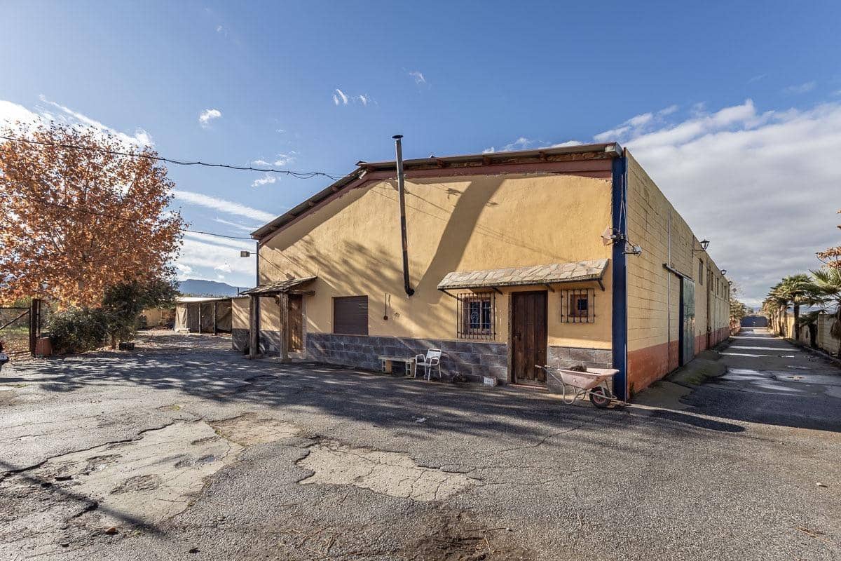 4 makuuhuone Huvila myytävänä paikassa La Zubia mukana 
autotalli - 795 000 € (Ref: 8716181)