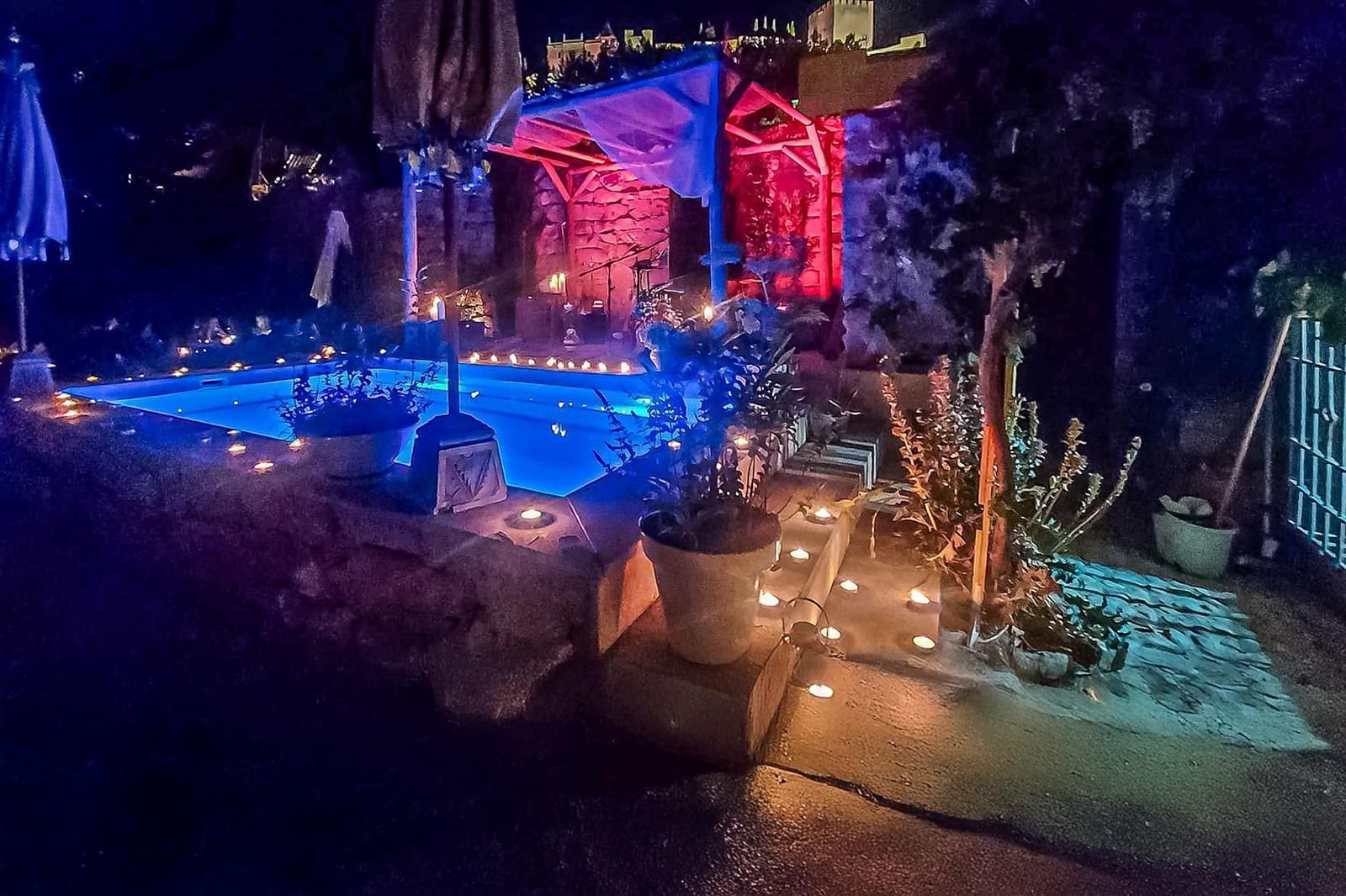 6 bedroom Commercial for sale in Alcala la Real with pool garage - € 550,000 (Ref: 8747749)