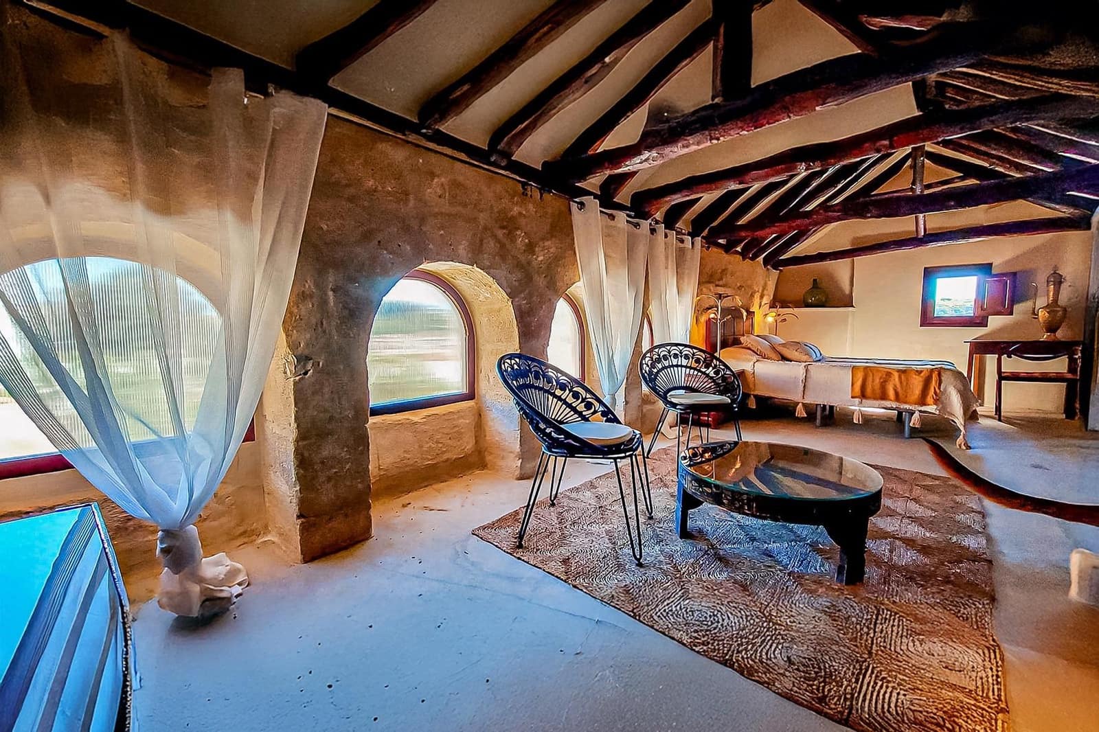 6 bedroom Commercial for sale in Alcala la Real with pool garage - € 550,000 (Ref: 8747749)