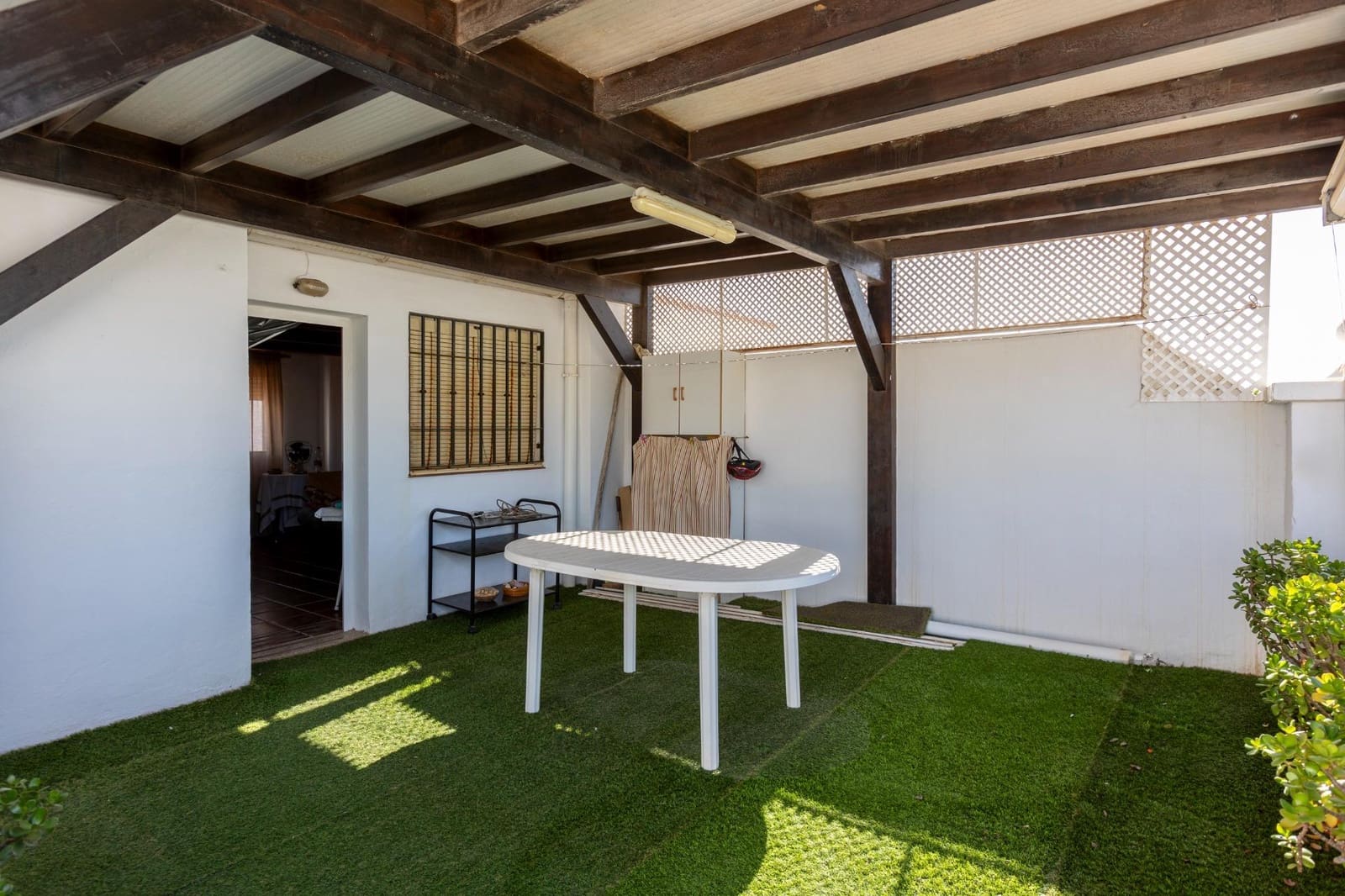 4 sovrum Takvåning till salu i Calahonda med pool garage - 290 000 € (Ref: 8802962)