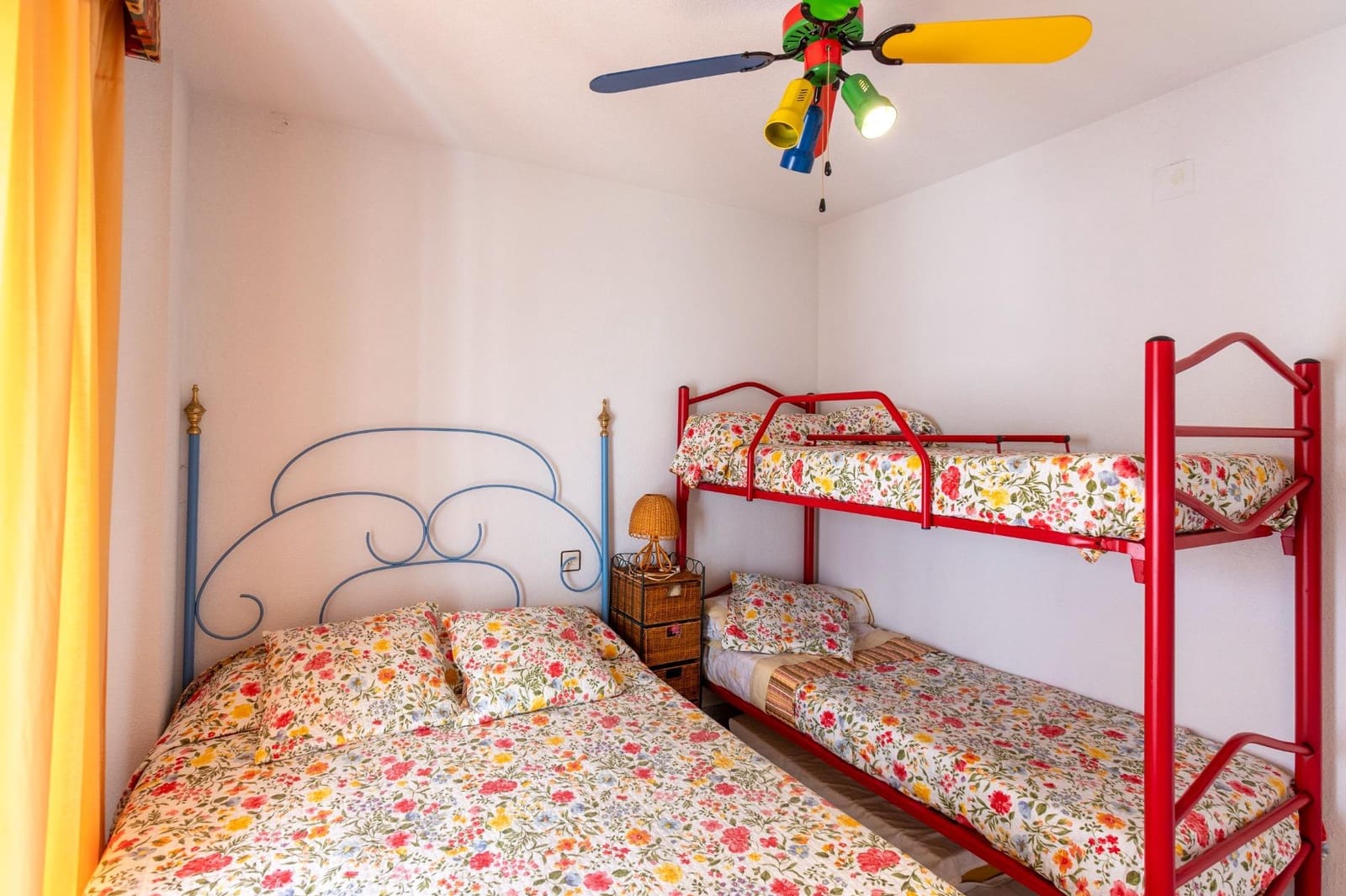 4 sovrum Takvåning till salu i Calahonda med pool garage - 290 000 € (Ref: 8802962)