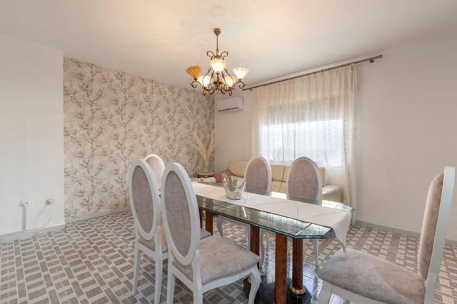 4 soveværelse Villa til salg i Illora med garage - € 160.000 (Ref: 8851454)