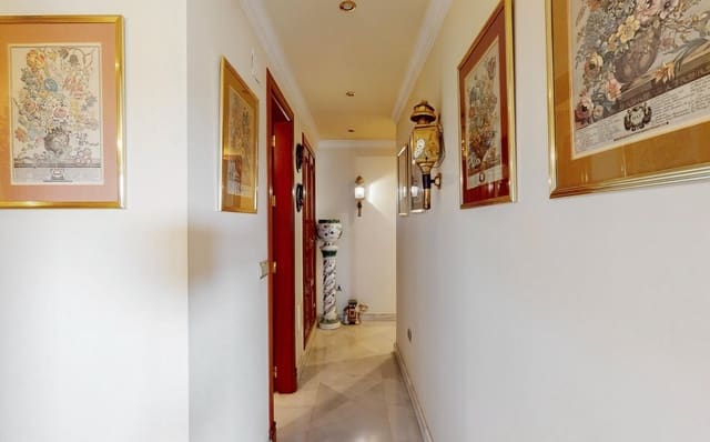 4 soveværelse Lejlighed til salg i La Malagueta, Málaga by med swimmingpool garage - € 1.890.000 (Ref: 8886081)