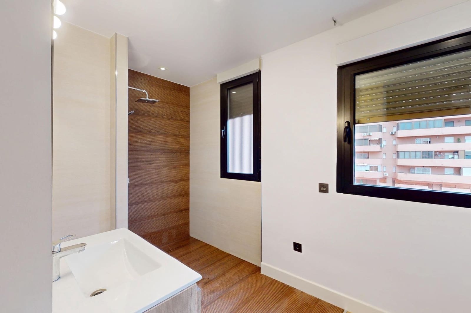 2 makuuhuone Huoneisto myytävänä paikassa Malaga kaupunki mukana 
autotalli - 790 000 € (Ref: 8886082)