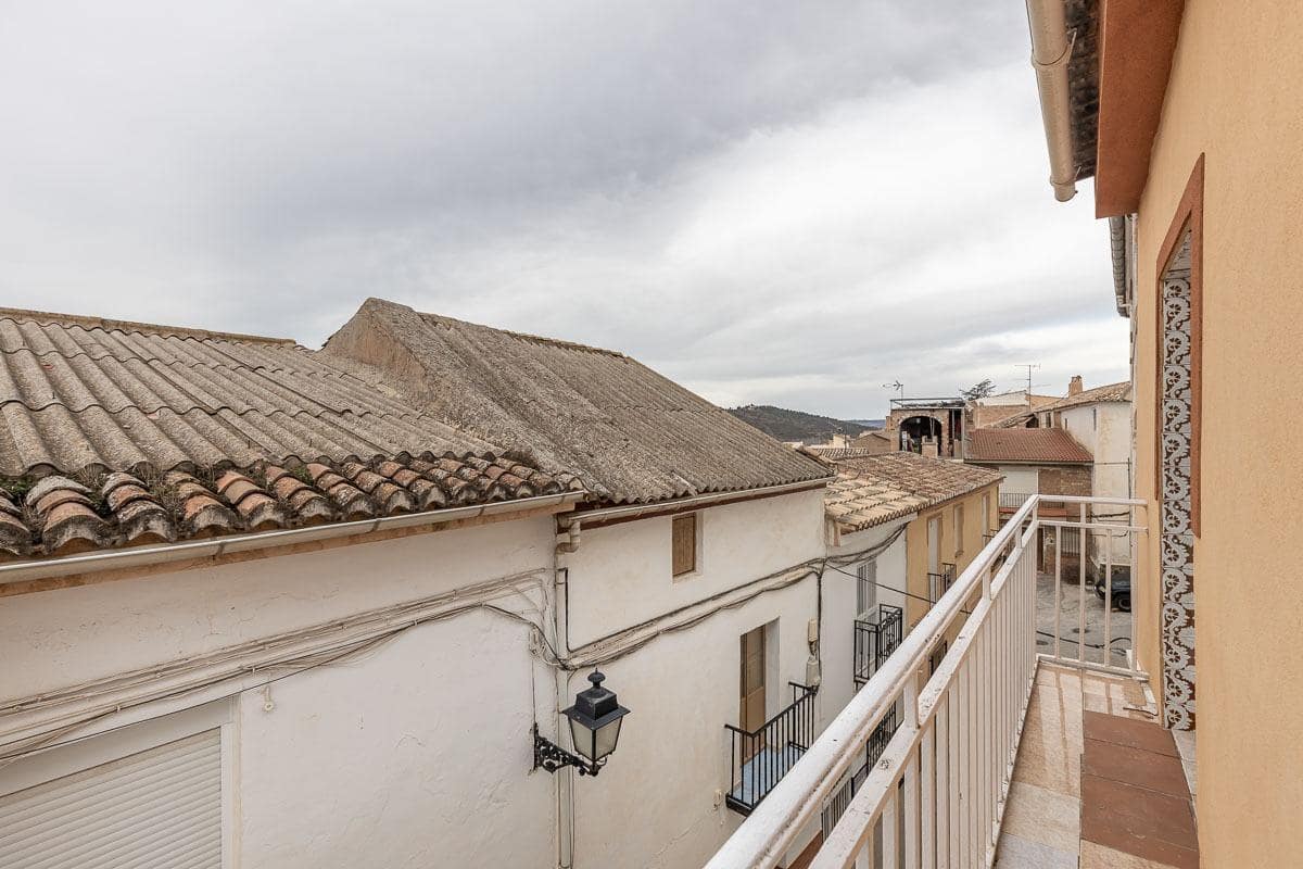 4 bedroom Villa for sale in Jayena - € 80,000 (Ref: 8886083)