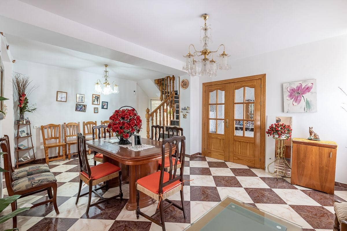 4 bedroom Villa for sale in Jayena - € 80,000 (Ref: 8886083)