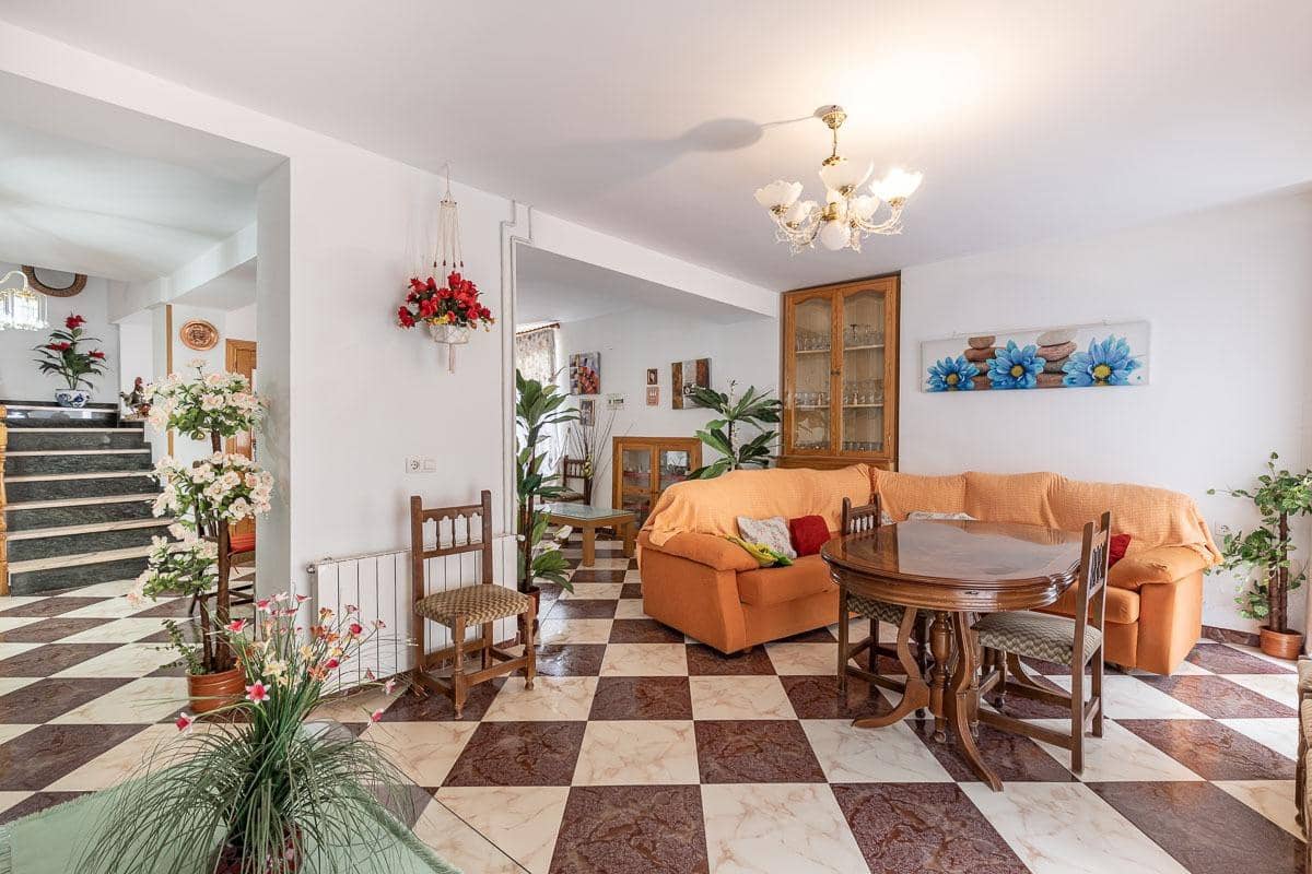 4 bedroom Villa for sale in Jayena - € 80,000 (Ref: 8886083)