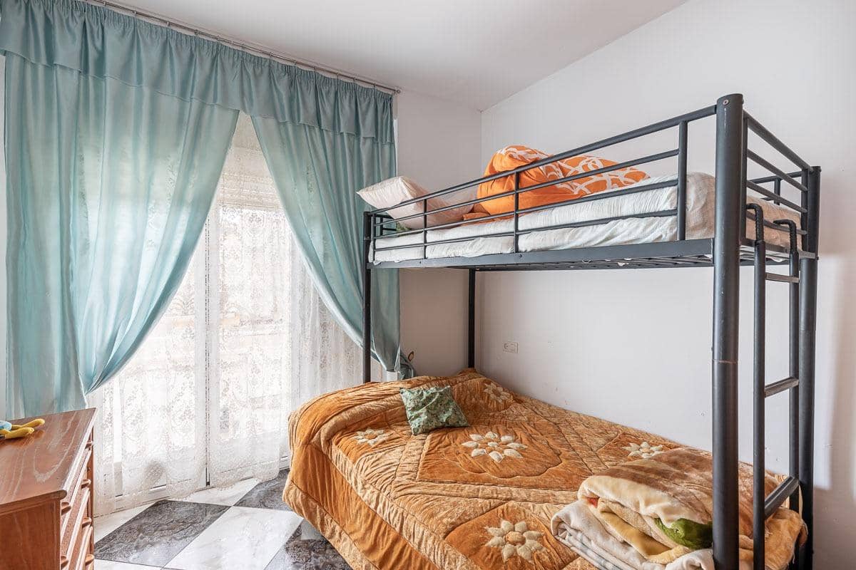 4 bedroom Villa for sale in Jayena - € 80,000 (Ref: 8886083)