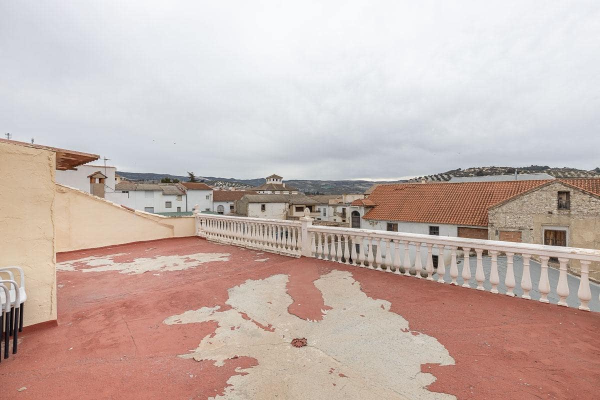 4 bedroom Villa for sale in Jayena - € 80,000 (Ref: 8886083)