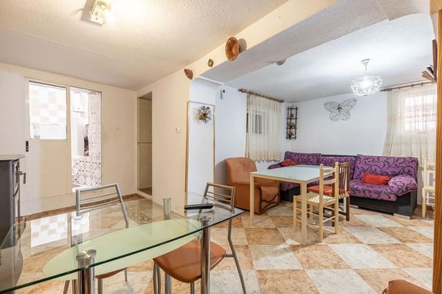 4 bedroom Villa for sale in Jayena - € 80,000 (Ref: 8886083)