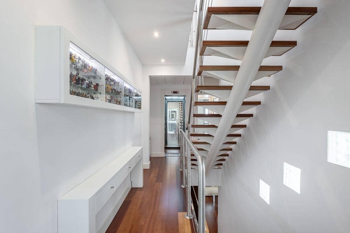 4 soveværelse Villa til salg i Granada by - € 750.000 (Ref: 8900005)