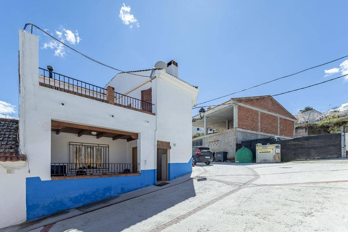 4 soveværelse Villa til salg i Fornes med garage - € 89.000 (Ref: 8907688)