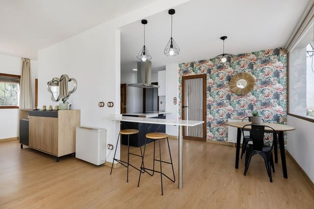 4 Zimmer Villa zu verkaufen in Las Gabias mit Garage - 475.000 € (Ref: 8929220)