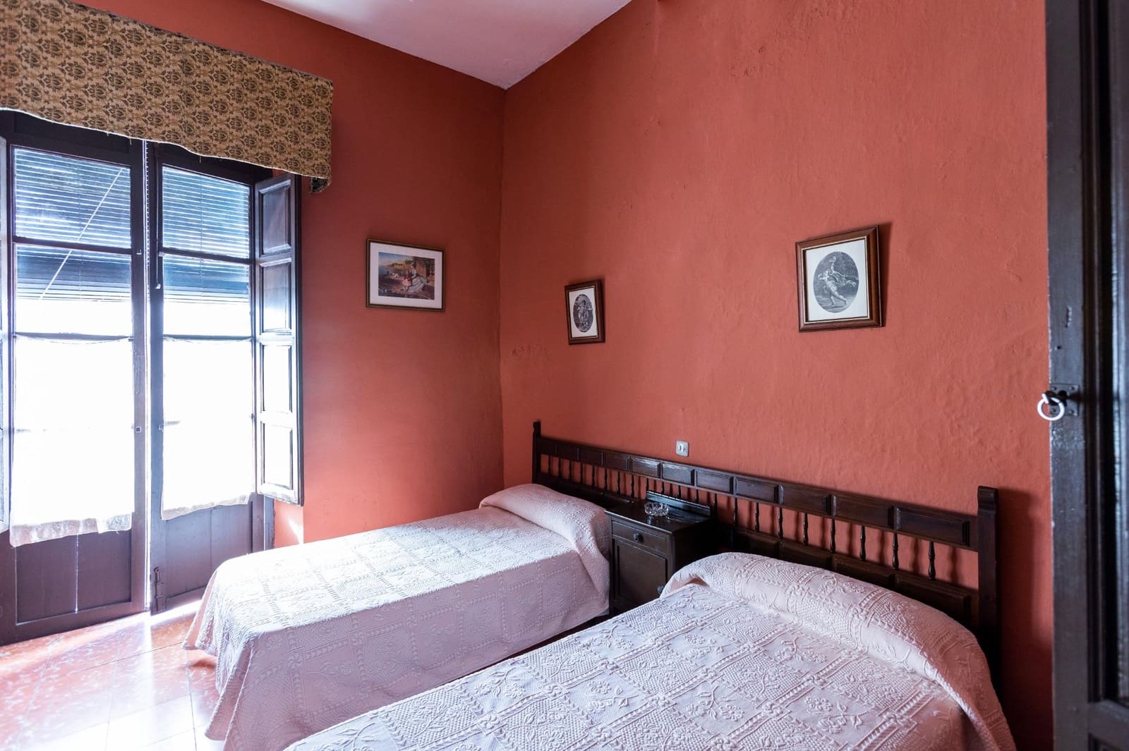 13 soveværelse Erhverv til salg i Salobrena - € 650.000 (Ref: 8935236)