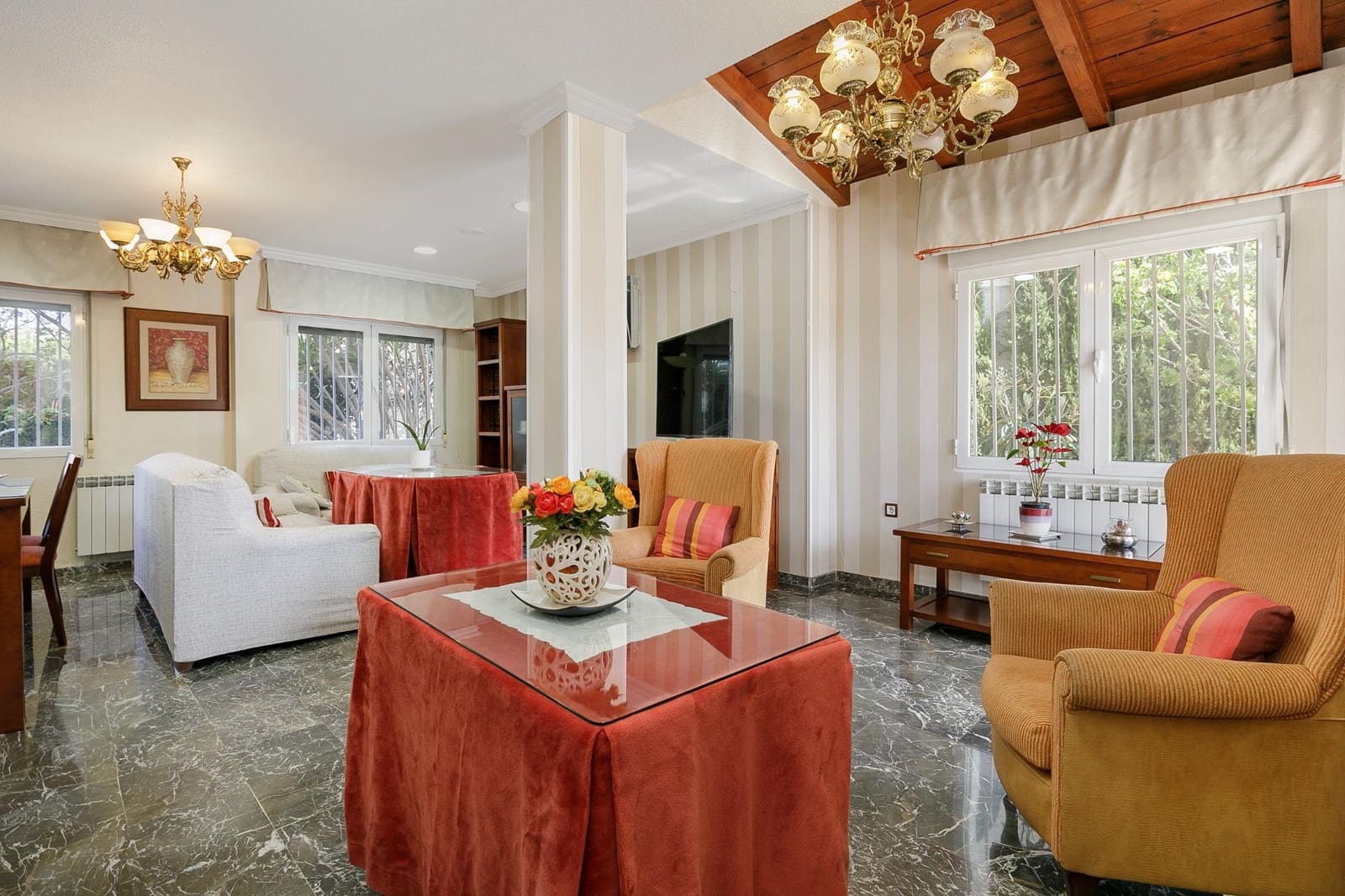 4 quarto Moradia para venda em Peligros - 750 000 € (Ref: 8943947)