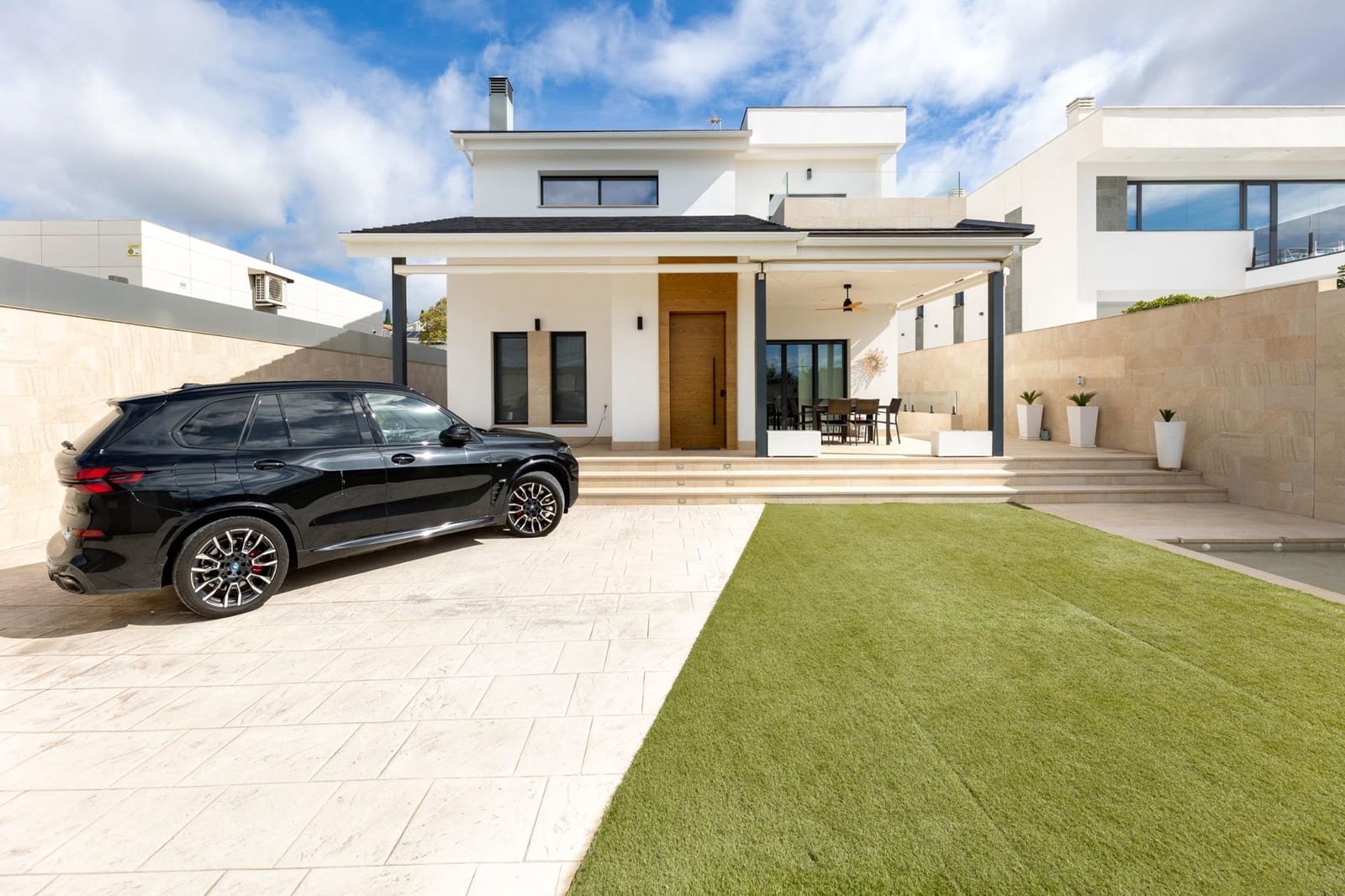 7 soveværelse Villa til salg i Peligros med swimmingpool garage - € 890.000 (Ref: 8946640)