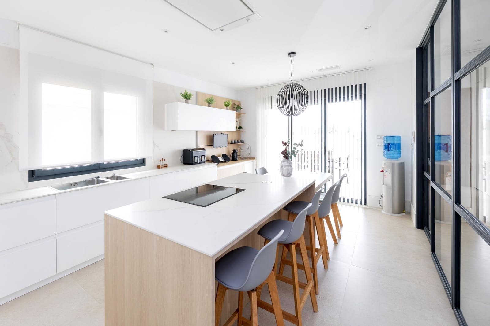 7 soveværelse Villa til salg i Peligros med swimmingpool garage - € 890.000 (Ref: 8946640)