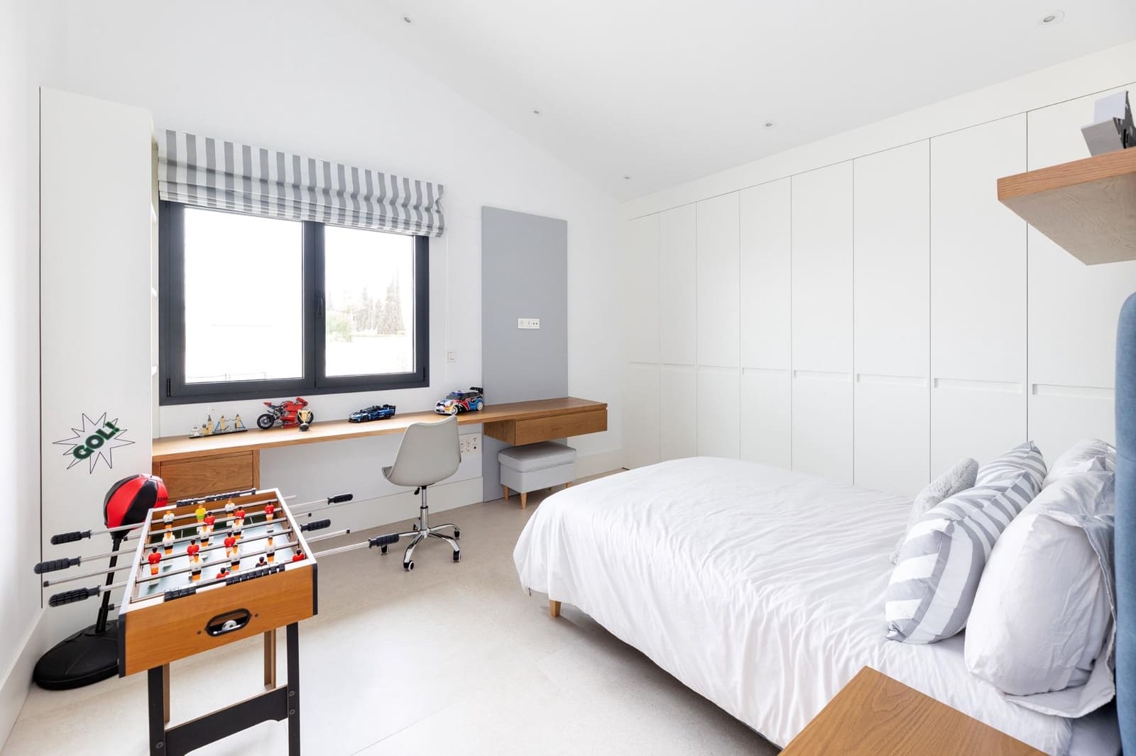 7 soveværelse Villa til salg i Peligros med swimmingpool garage - € 890.000 (Ref: 8946640)