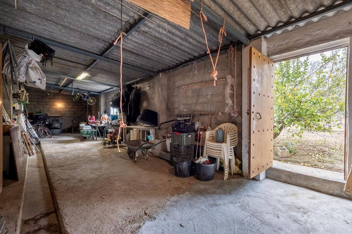 4 soveværelse Finca/Landehus til salg i Moraleda de Zafayona med swimmingpool garage - € 489.000 (Ref: 8946641)