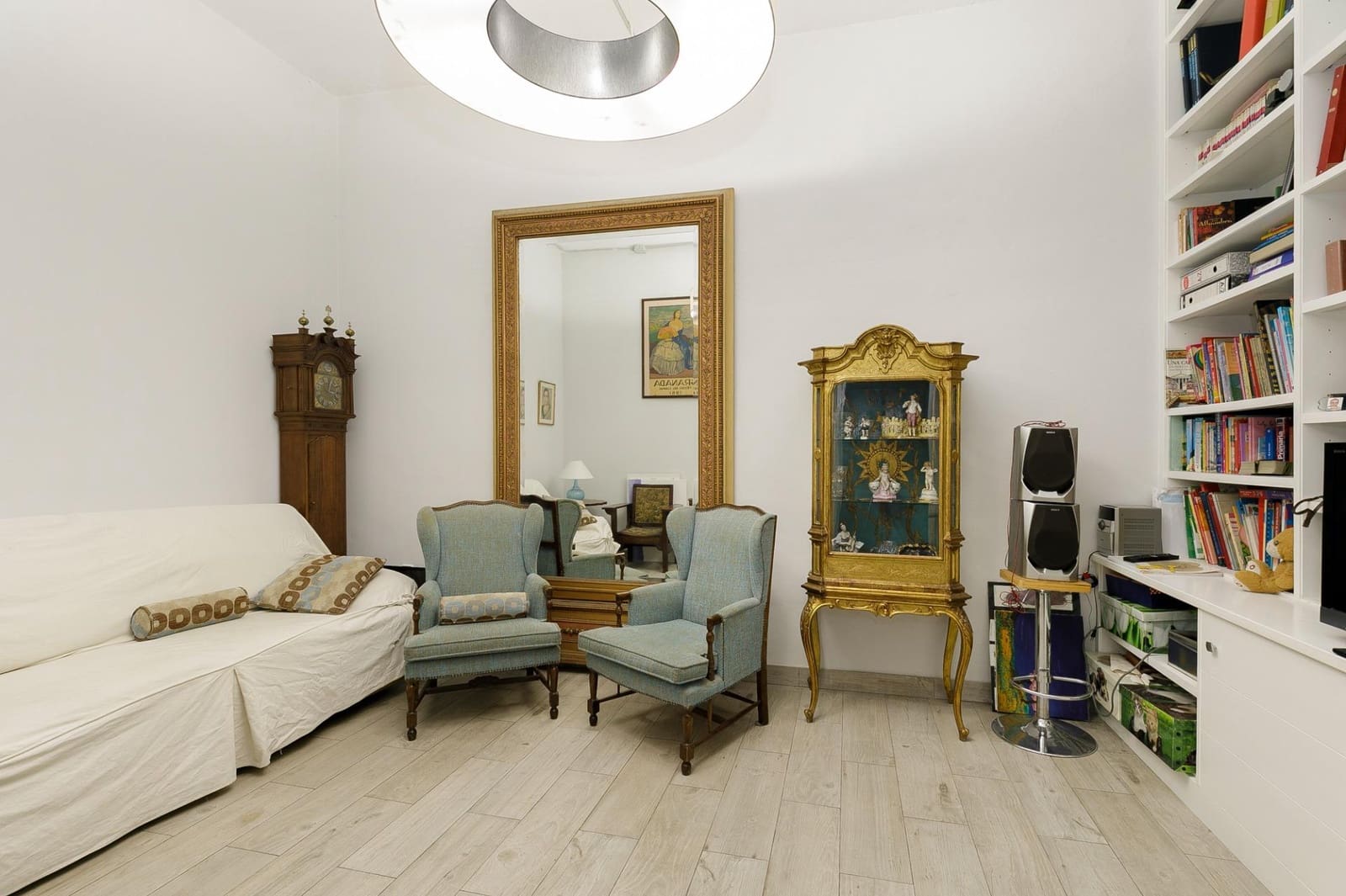 5 soveværelse Villa til salg i Granada by med swimmingpool garage - € 449.900 (Ref: 8948925)