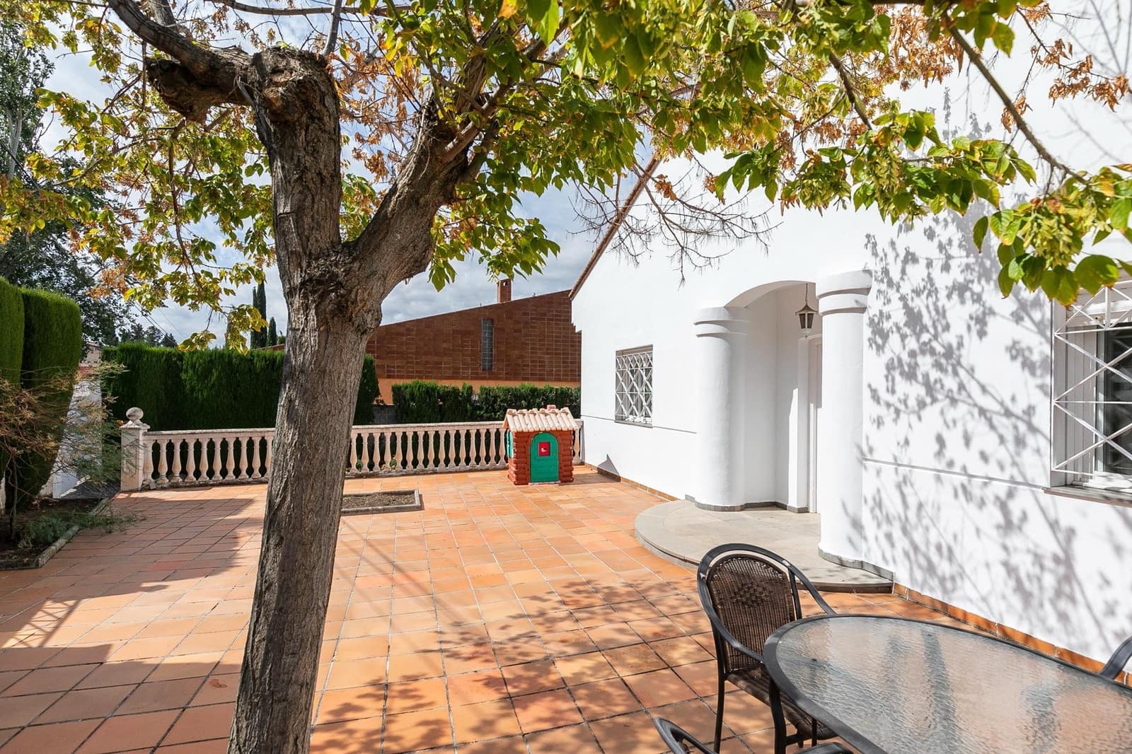 8 soverom Villa til salgs i Monachil - € 398 000 (Ref: 8972521)