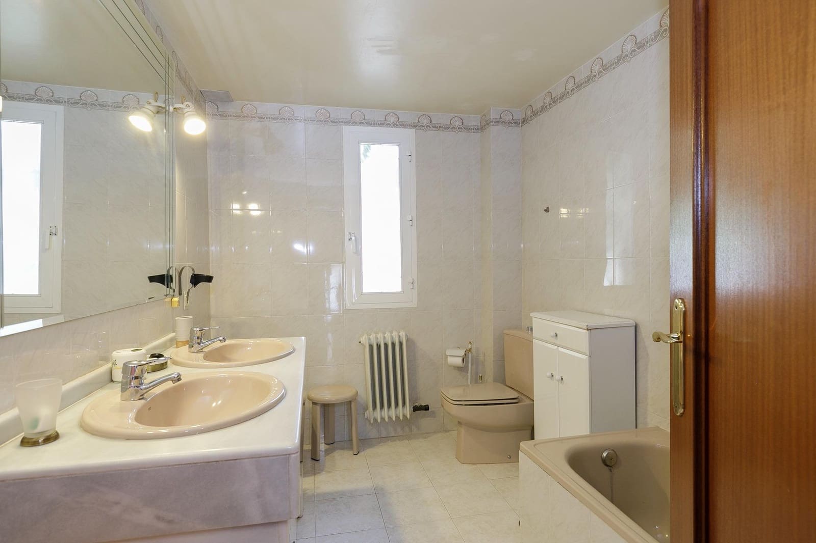 8 soverom Villa til salgs i Monachil - € 398 000 (Ref: 8972521)